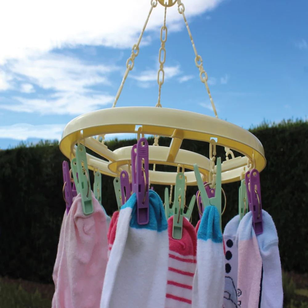 Quest Round 16 Peg Hanging Dryer - Image 5