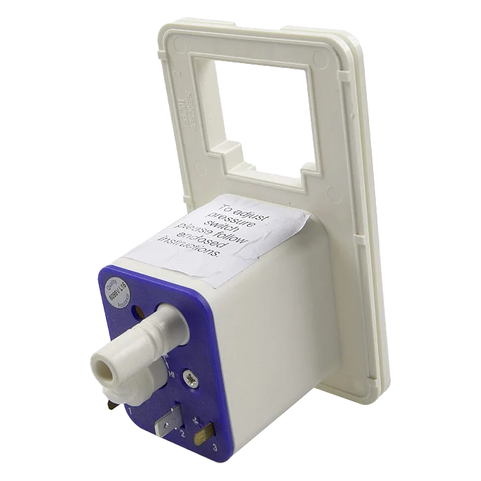 Whale Watermaster Easi-Slide Socket with Pressure Switch