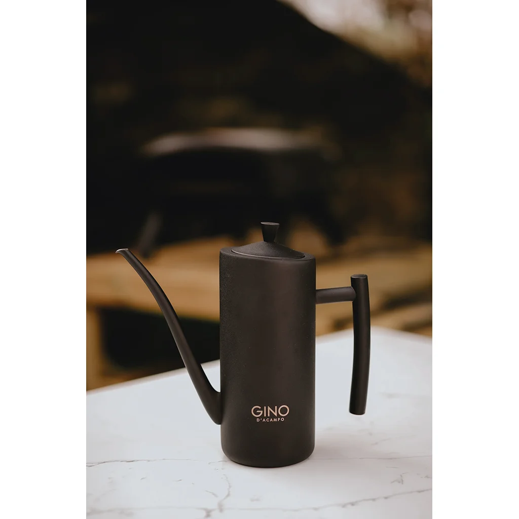 Gino 700ml Matte Black Oil Drizzler - Image 5